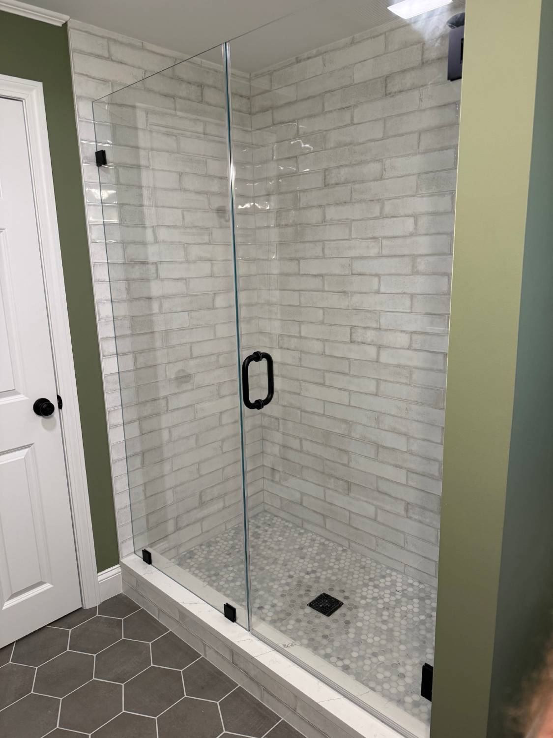Custom shower enclosure Newton MA by LUXE Glass