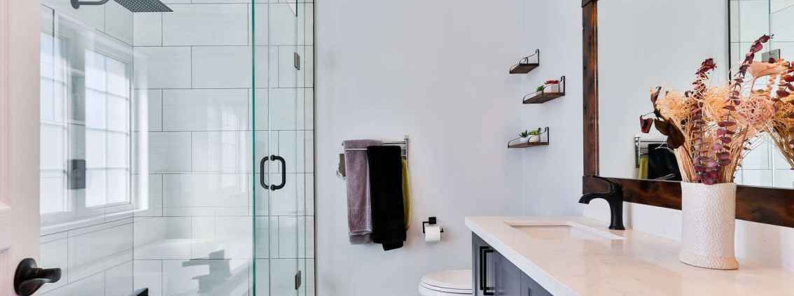 Custom Shower Doors in Cambridge, Massachusetts